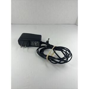 Flypower PS14K0502000U5 5V 2000mA Switching Power Adapter Supply NEW